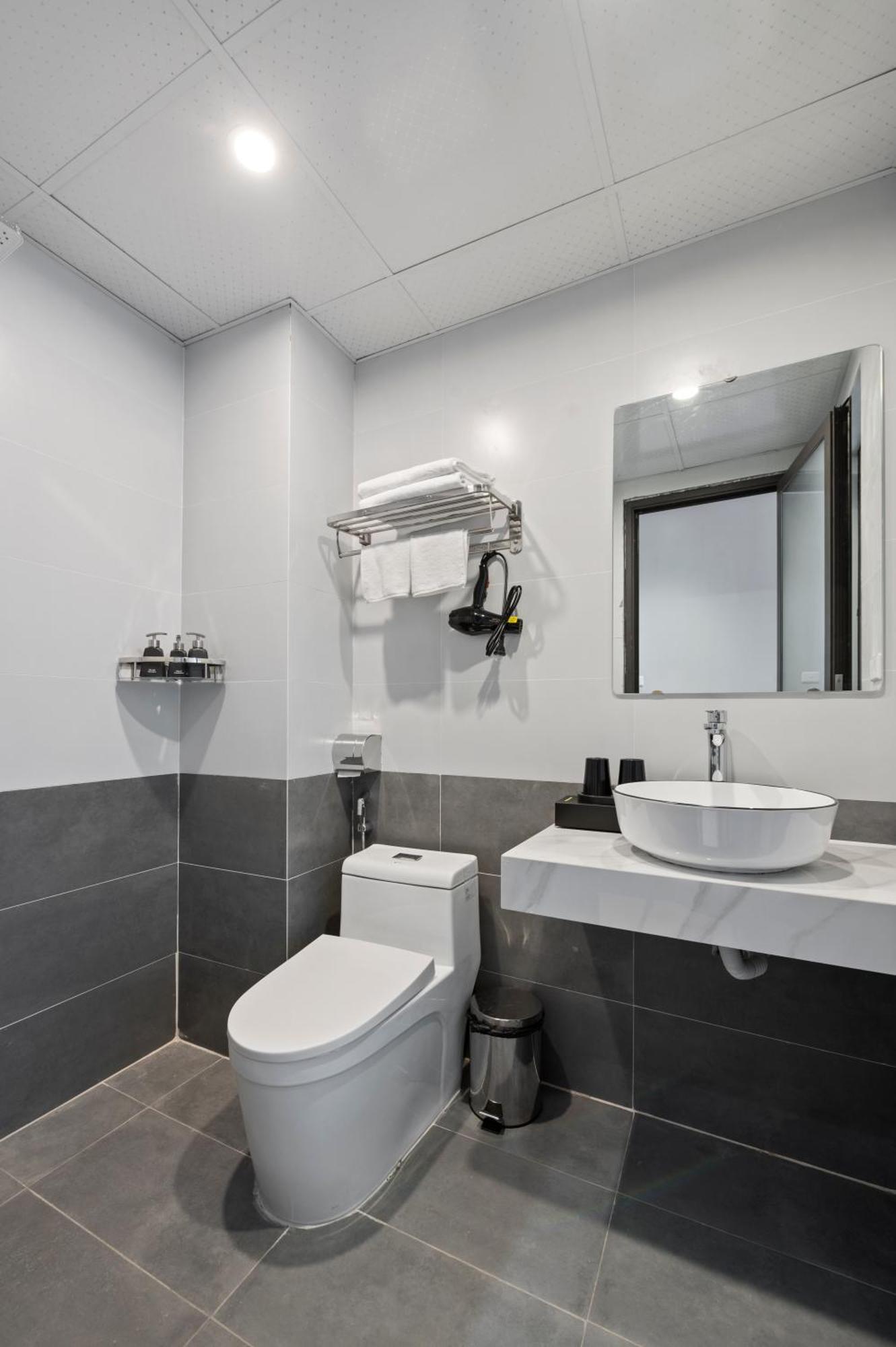 Lakeview Residence Hotel Hanoi Zewnętrze zdjęcie